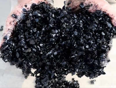 榆阳沥青冷补料（沥青砂）的优势特点与施工流程解析