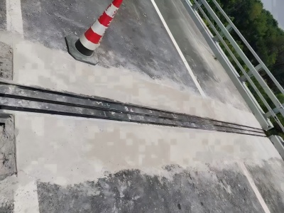 榆阳伸缩缝更换后浇筑材料快速结构修补料速砼的产品特点及施工流程​